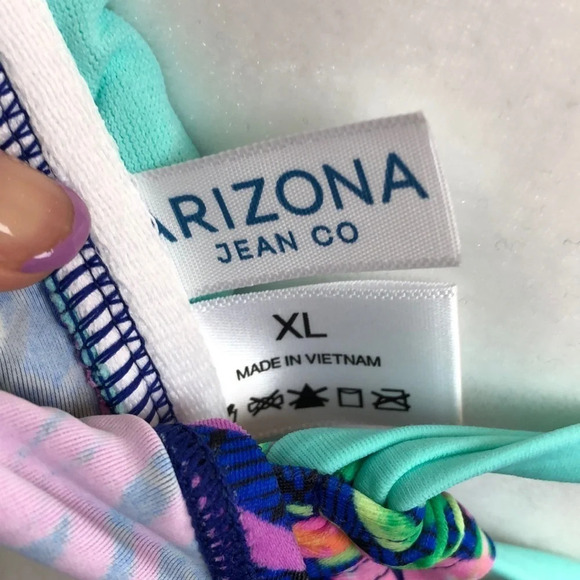 Arizona Jean Co NWT Tropical Print Swimwear Top Size XL - Picture 3 of 4